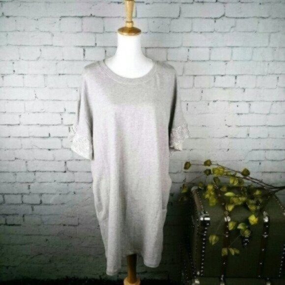 Sanctuary Sweatshirt Keyhole Back Dress Gray Medium - Picture 1 of 5